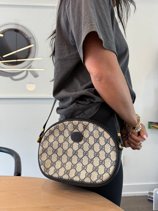 Rare Gucci supreme blue web navy crossbody in absolute pristine condition fits wallets phones keys make up etc