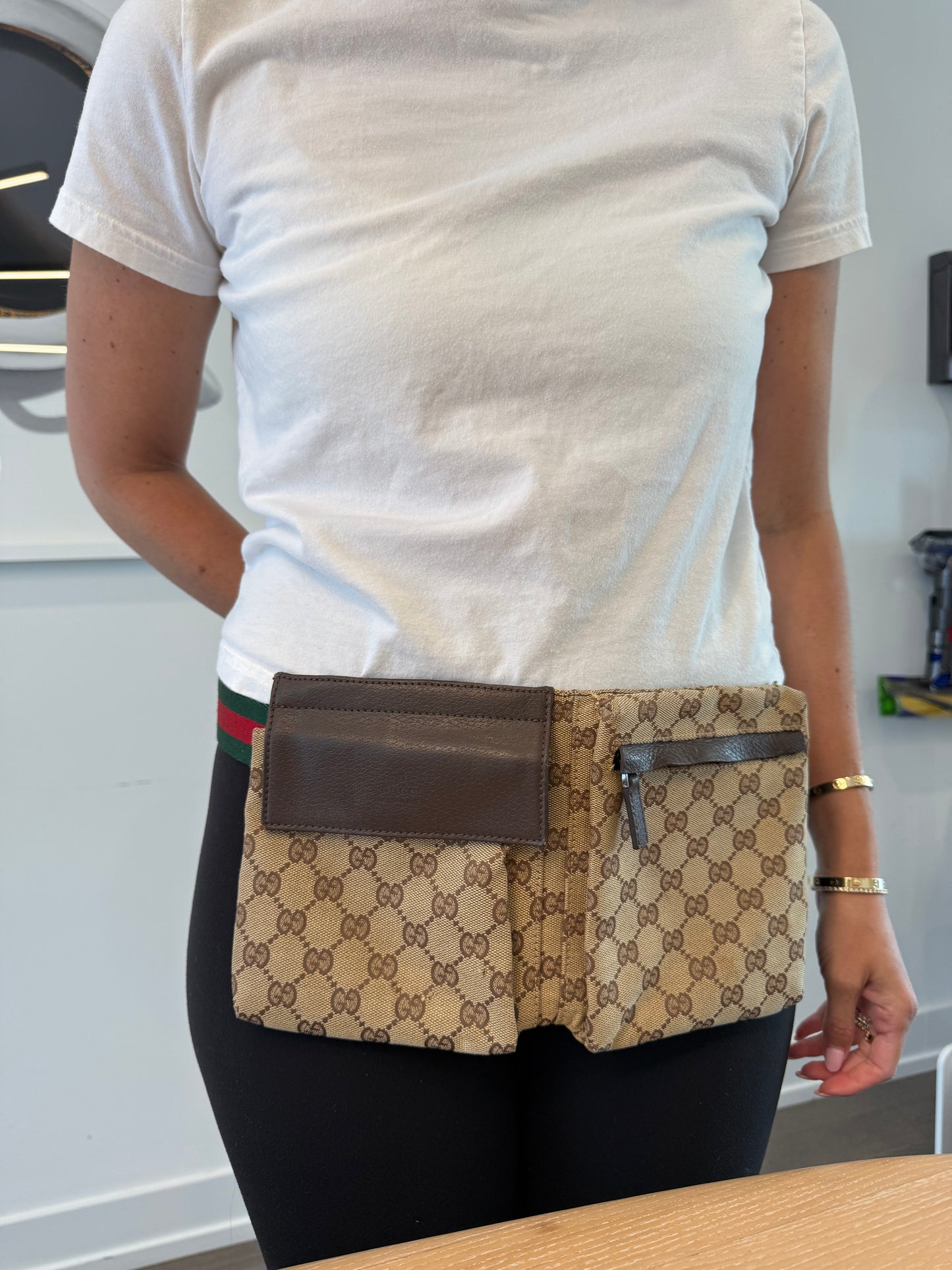 Gucci GG canvas Ophidia adjustable Strap Crossbody Waistbag with dustbag ! Gorgeous Preloved condition ! Fits phones keys makeup etc