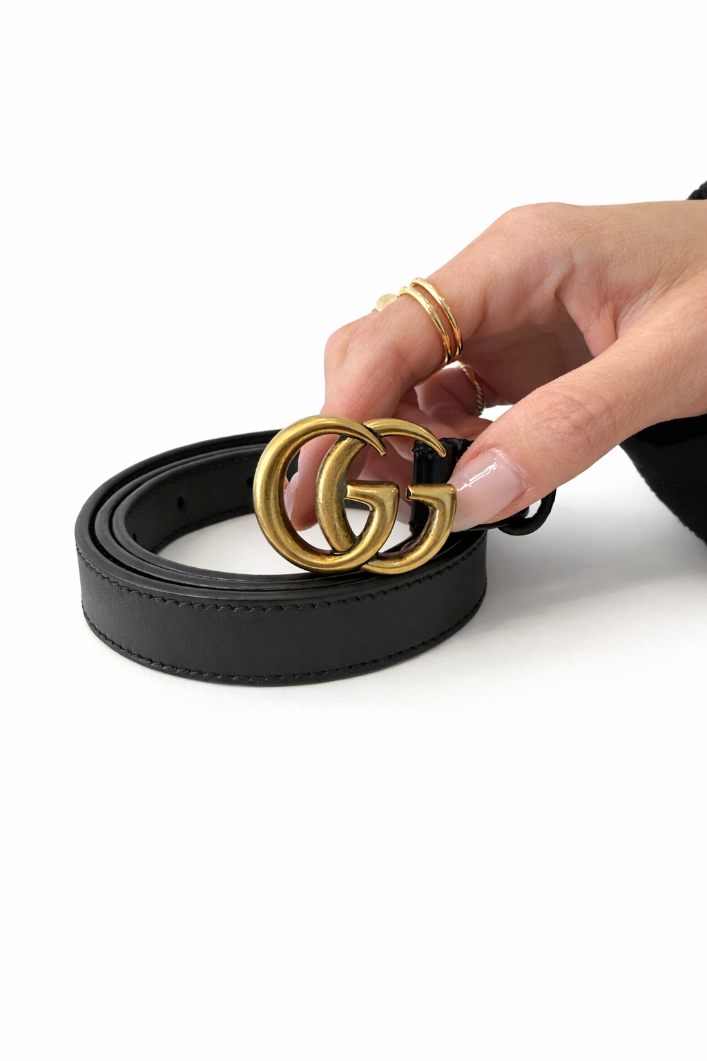Gucci Marmont thin size 80 belt fis xxs xs and s retail $590 plus tax in box or dustbag