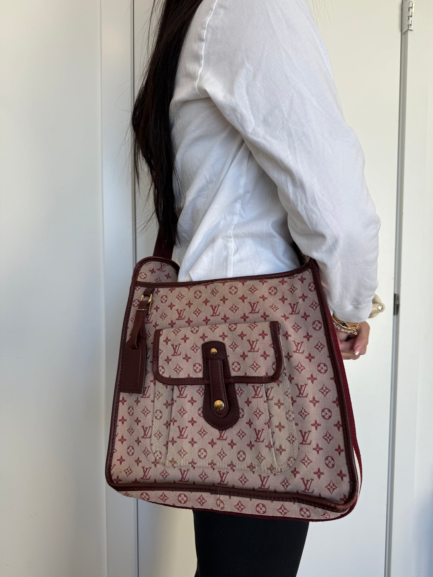 Louis Vuitton burgundy adjustable strap min Lin crossbody shoulder bag in gorgeous condition inside and out !