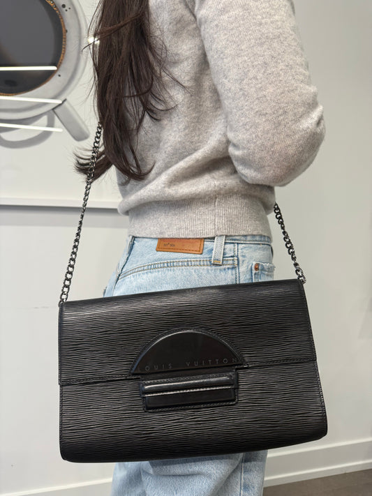 Louis Vuitton epi challot Gm crossbody clutch with added black strap! Fits phones keys makeup etc