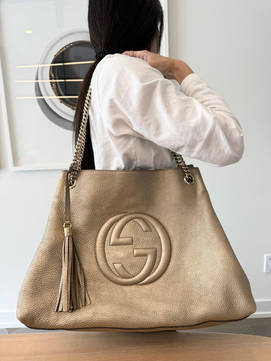 Authentic Gucci Soho Tassle Shoulder tote in subtle Gold !! Extremely rare limited print and stunning condition