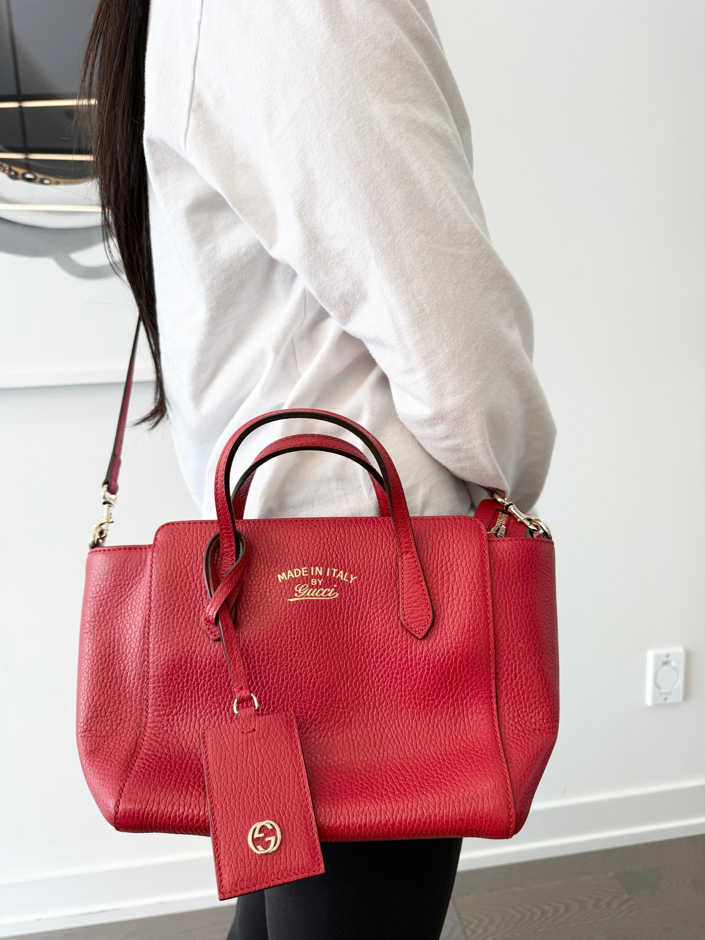 Authentic Gucci Red/Gold zipper top 2 way swing bag in literal brand new condition retail $3000 new