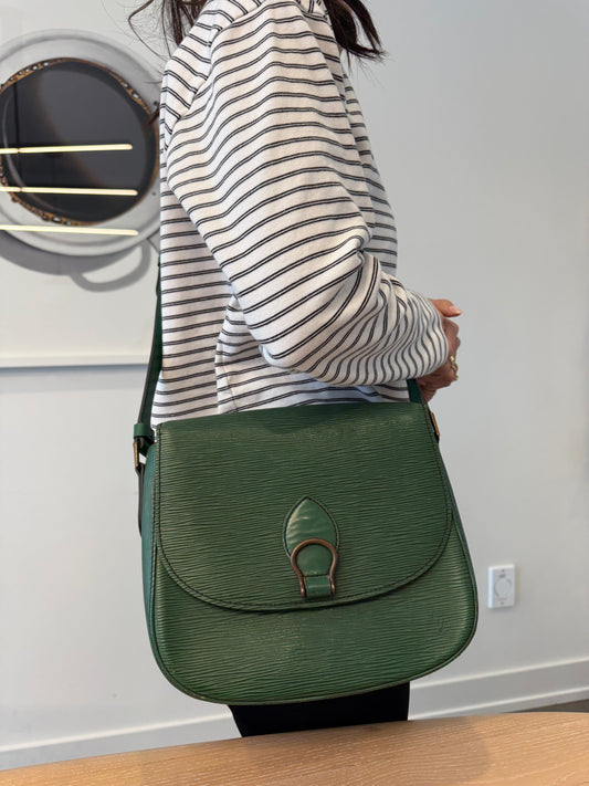 Louis Vuitton epi Saint Cloud Gm adjustable strap crossbody !