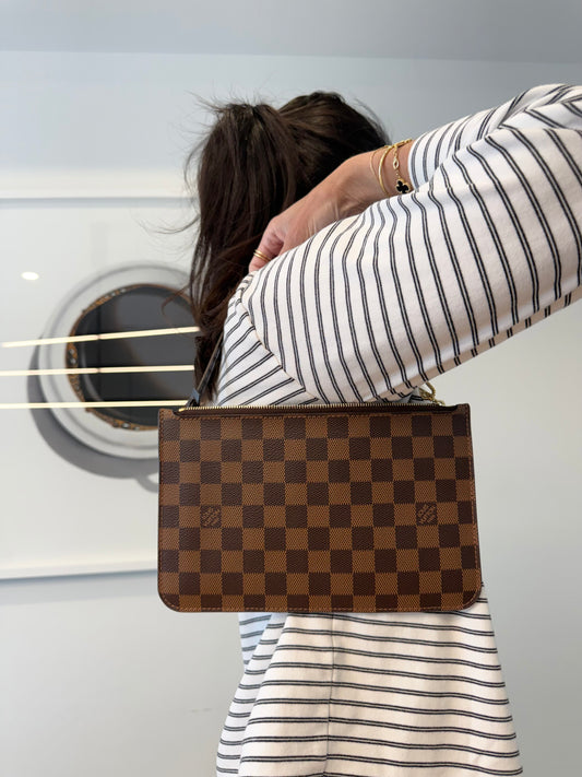 Louis Vuitton damier ebene pochette GM with original lv strap! Cherry interior ! Absolutely pristine ! Fits phones cardholders cash coins makeup etc