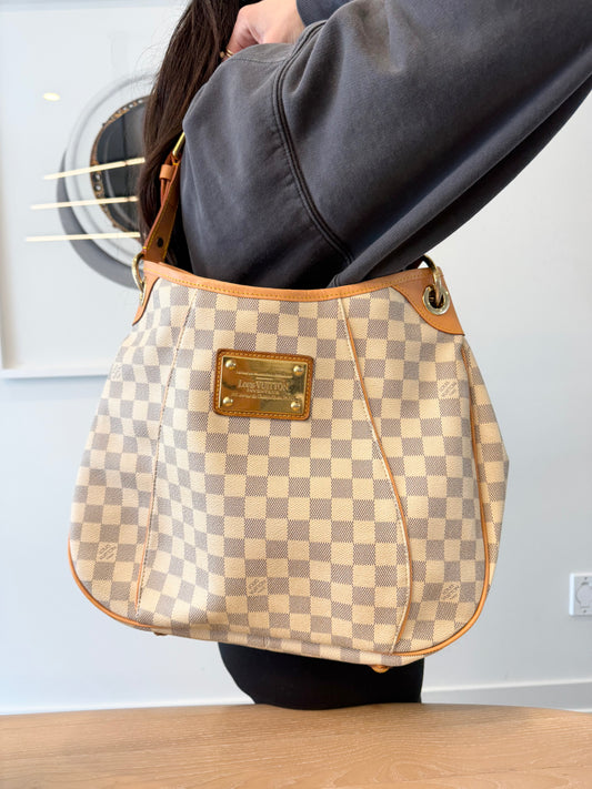 Louis Vuitton damier azur Galleria shoulder tote ! Client paid $1000 to had the trim and strap professionally repaired!!!