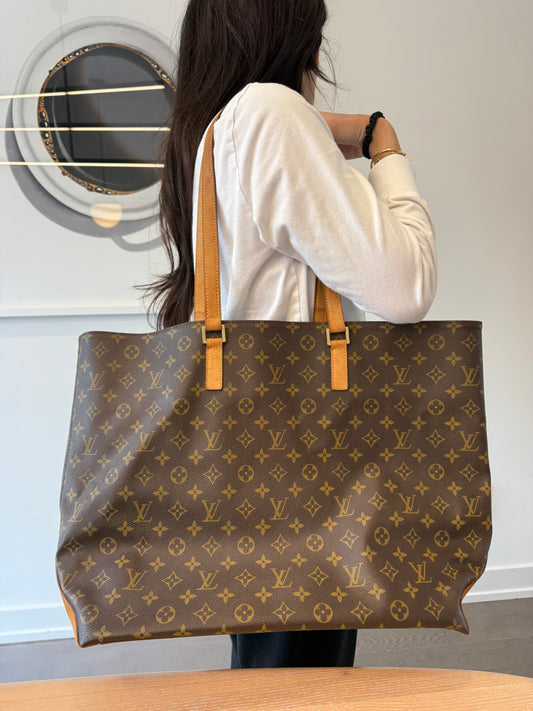 Authentic Louis Vuitton Monogram Sac Shopping Shoulder Tote! Fits Everything, unbelievable condition inside and out!