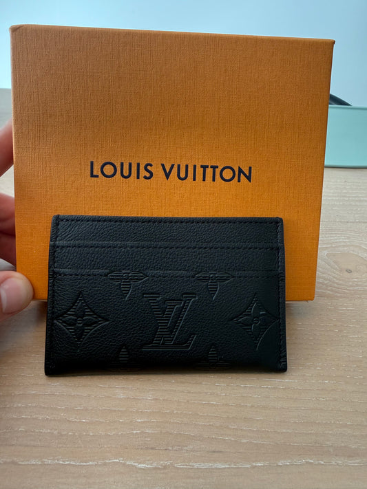 Authentic Louis Vuitton Black empriente double side cardholder in box client paid $650 plus tax worn once literally brand new !