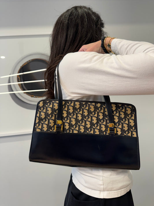Authentic Dior Trotteur zipper top top handle speedy leather and canvas ! Gorgeous condition fits so much and cheap!!