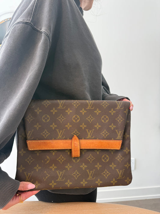 Authentic Louis Vuitton Sac Flap Double pocket snap closure clutch fits phones wallets keys makeup etc