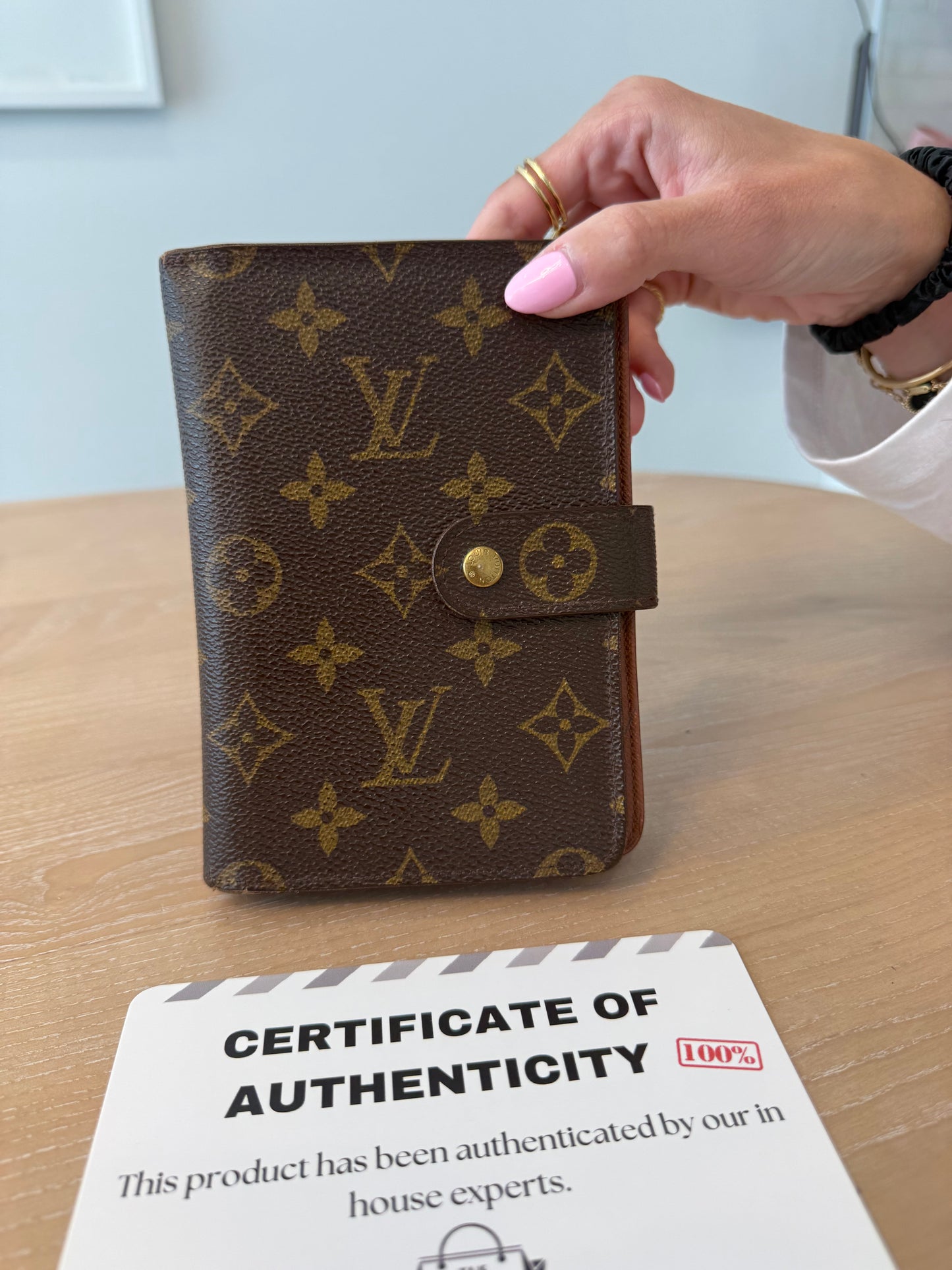 Authentic Louis Vuitton Bi Fold Snap Button Wallet fits ALOT