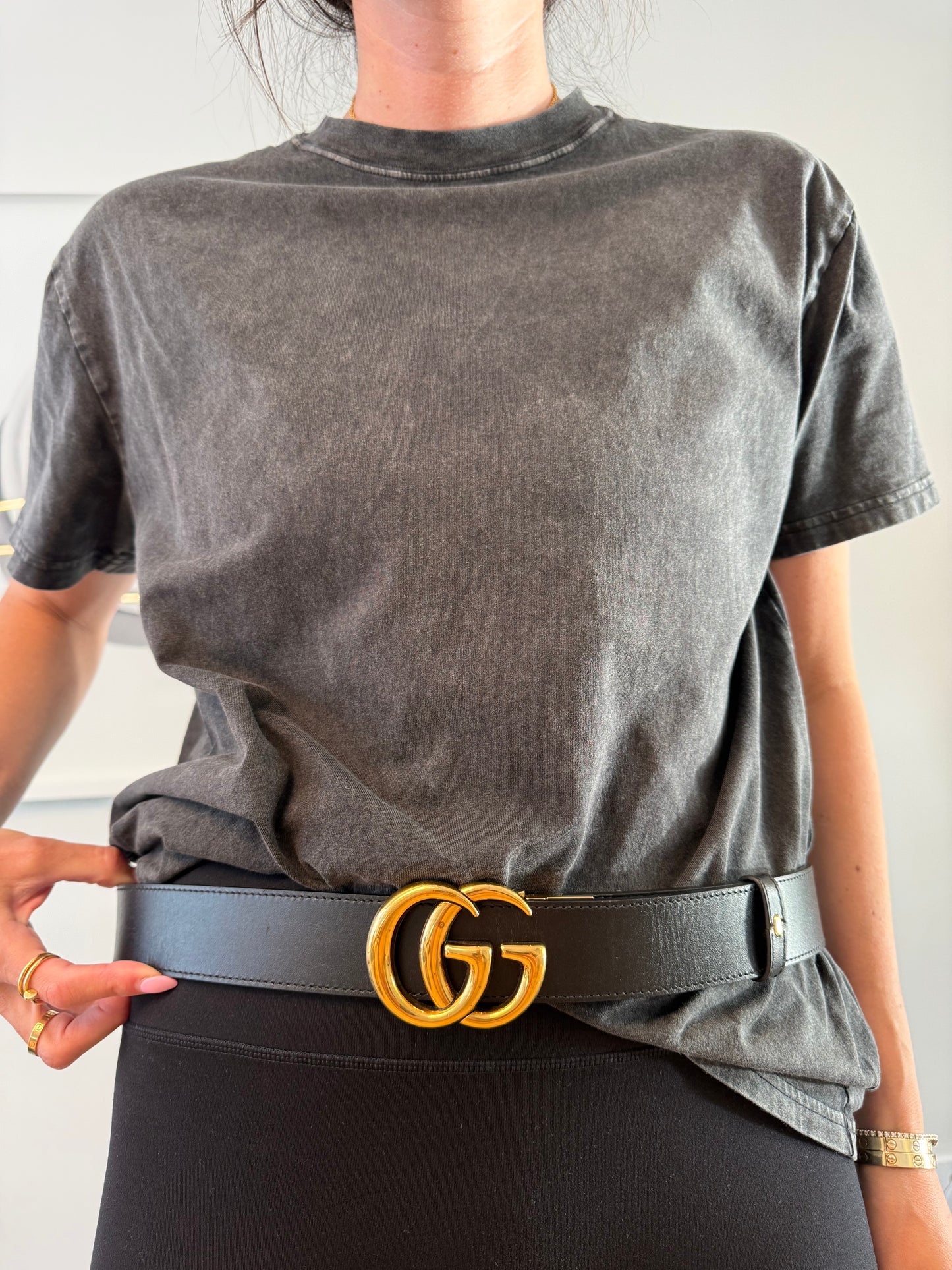 Authentic Gucci Marmont Supreme Reversible size 90 belt in like new condition retail is over $800!! Fits smal medium and large