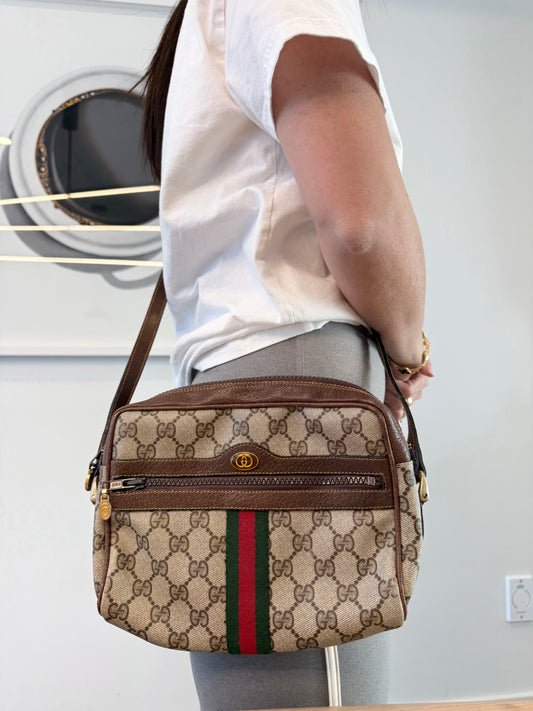 Authentic Gucci Ophidia Supreme 1990 Adjustable Strap Crossbody fits wallets keys makeup phones etc