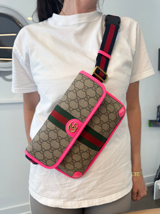 Authentic Gucci Bi Colour Ophidia Supreme Magnetic Closure Pink Trim Blue Ophidia Strap with pink Trim! Extremely rare combo! Retail was $3500 sold out everywhere limited edition drop! Adjustable strap can be worn crossbody and waistbag!