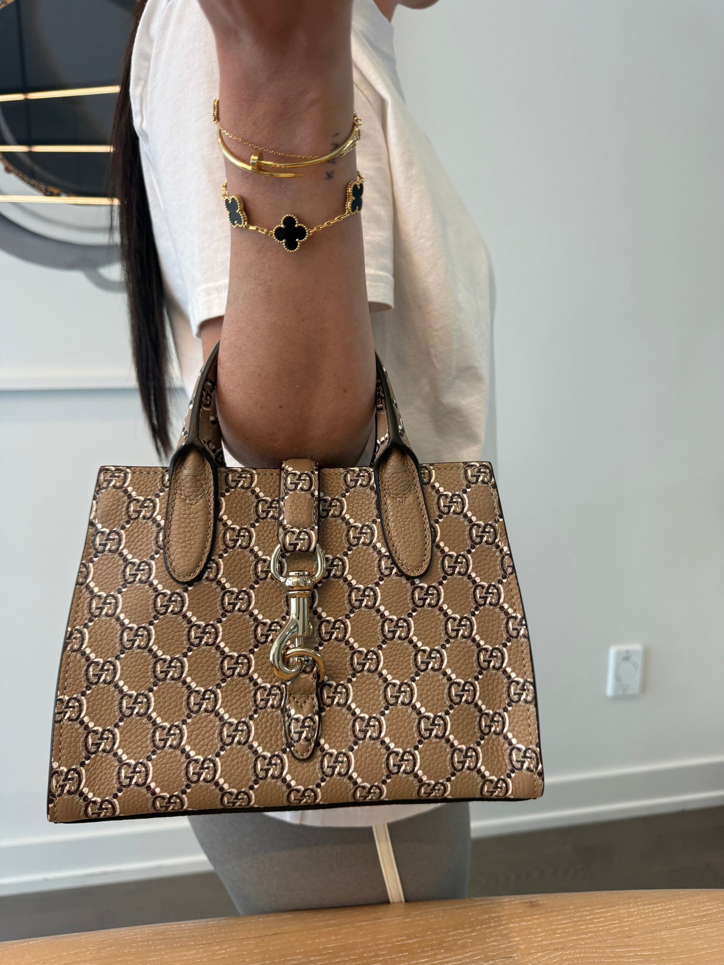 Authentic Gucci GG Calf Skin Heavy Duty Jackie O Nude Tan Taupe 2 Way Top Handle with original strap ! This retailed for over $4500 limited edition print ! Heavy duty leather! Brand new condition inside and out