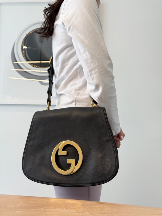 Authentic Gucci Black Soho heavy duty calf skin leather saddle bag with adjustable strap magnetic closure retail was over $5000