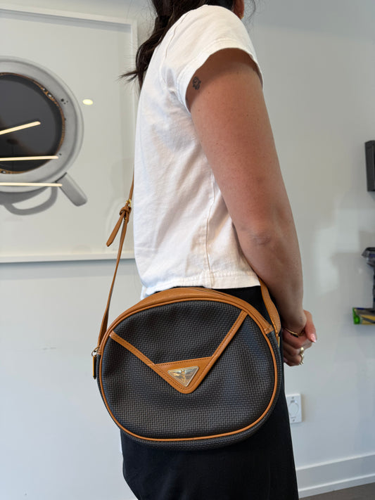 Yves Saint Laurent heavy duty tweed leather magnetic closure front and zipper top adjustable strap crossbody in gorgeous condition