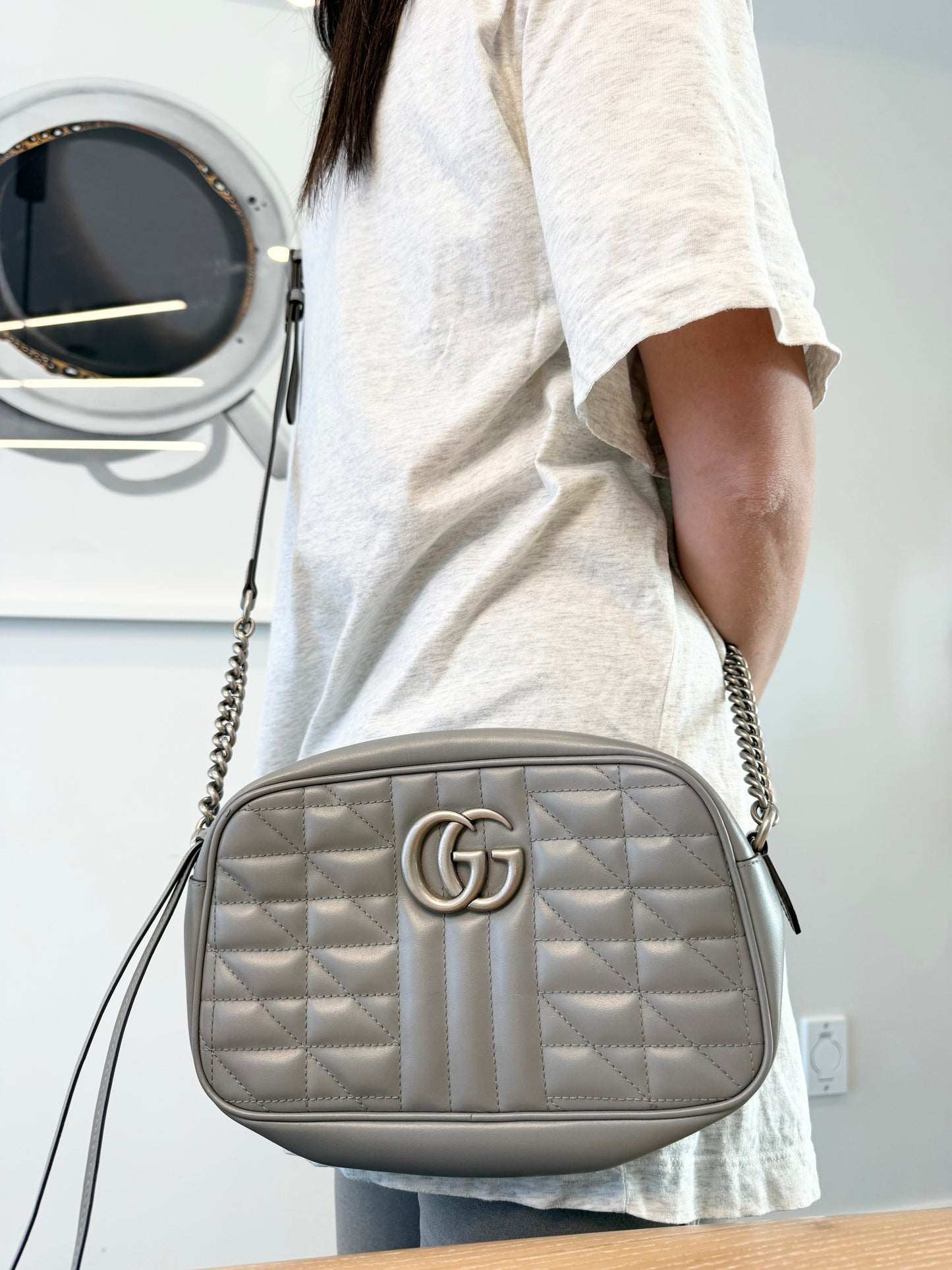 Authentic Gucci Dark Grey / Silver Adjustable Strap Marmont Medium Camera bag! 9.5/10 condition retail $3000+ asking 50% off !
