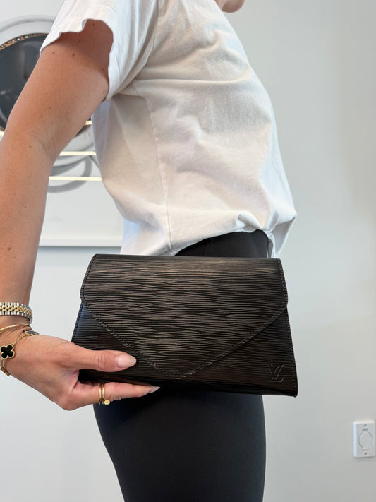 Authentic Louis Vuitton Epi Black Arts Deco clutch in gorgeous preloved condition