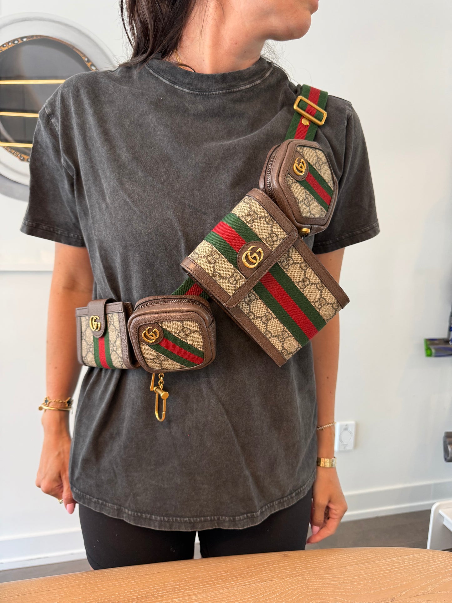 Authentic Gucci Ophidia interchangeable crossbody fannypack 4 piece brand new condition in box set!!!