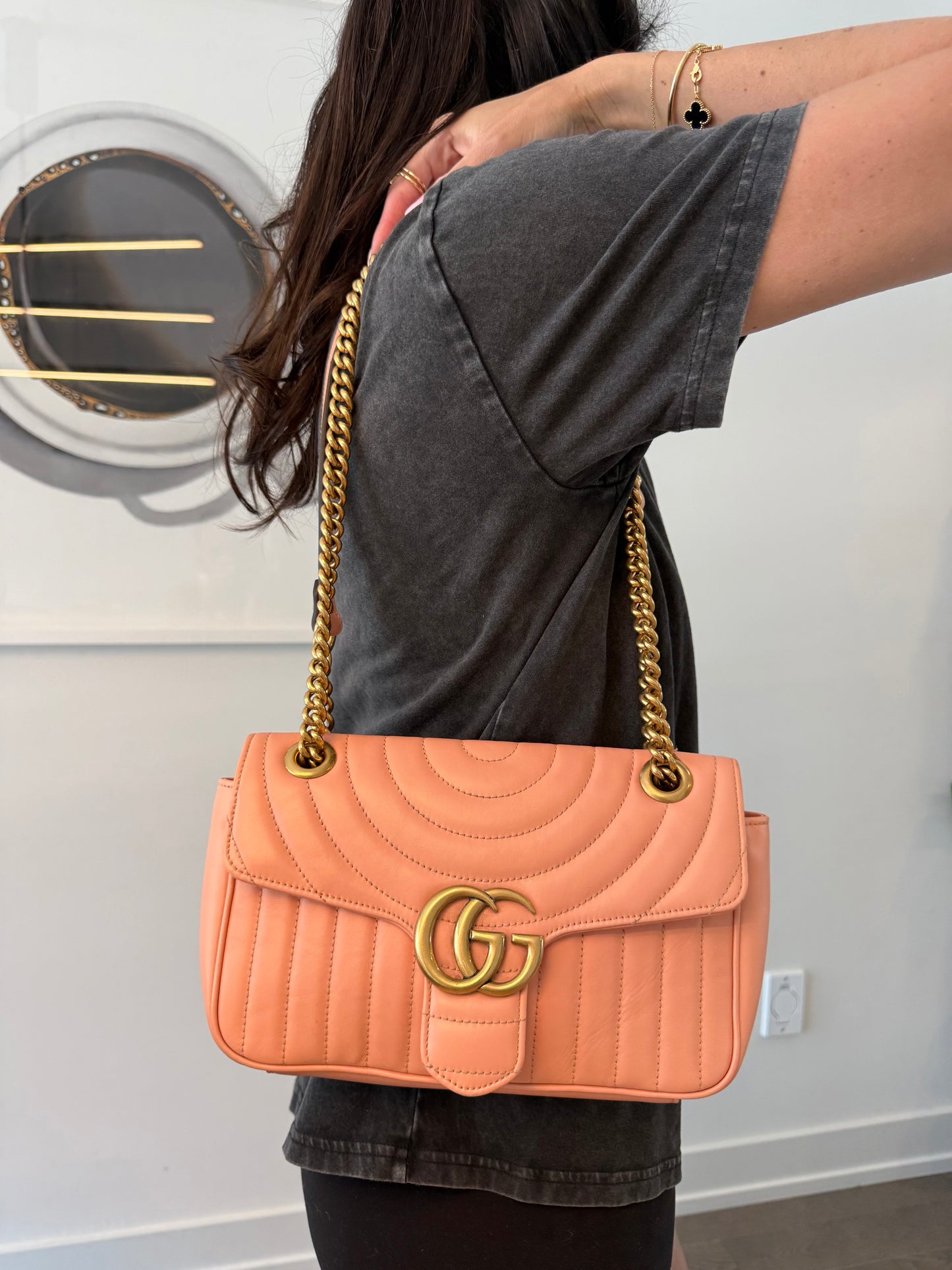 Authentic Gucci Medium 2 Way crossbody shoulder salmon pink marmont bag in dustbag gorgeous condition inside and out retail $3700+ tax ! Asking over 60% off