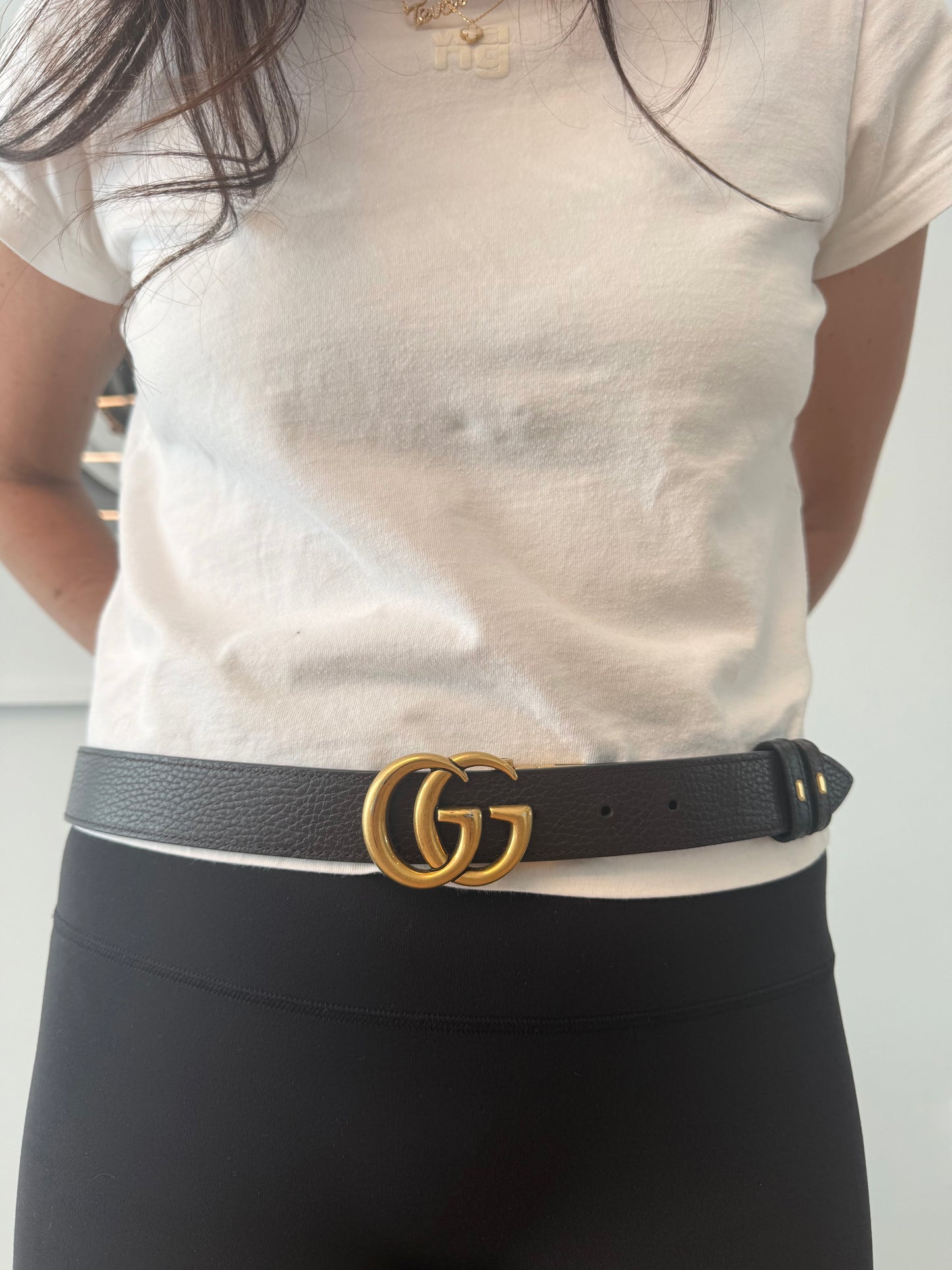 Authentic Gucci Grain leather reversible size 95 black and brown belt ! Fits small medium and large! Retail $805 plus tax in stores gorgeous condition