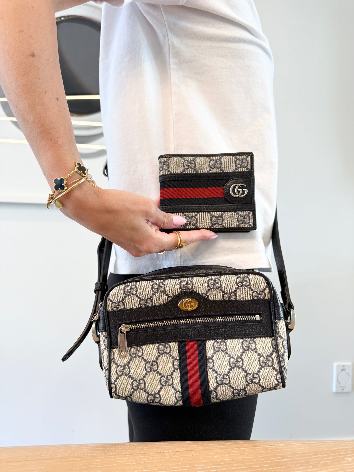 Authentic Gucci Supreme Blue Web Ophidia adjustable strap crossbody bag in 9.9/10 condition used 2 times retail $2500 plus tax + a free $850 matching blue web Ophidia wallet ! Both retail for over $3250!!