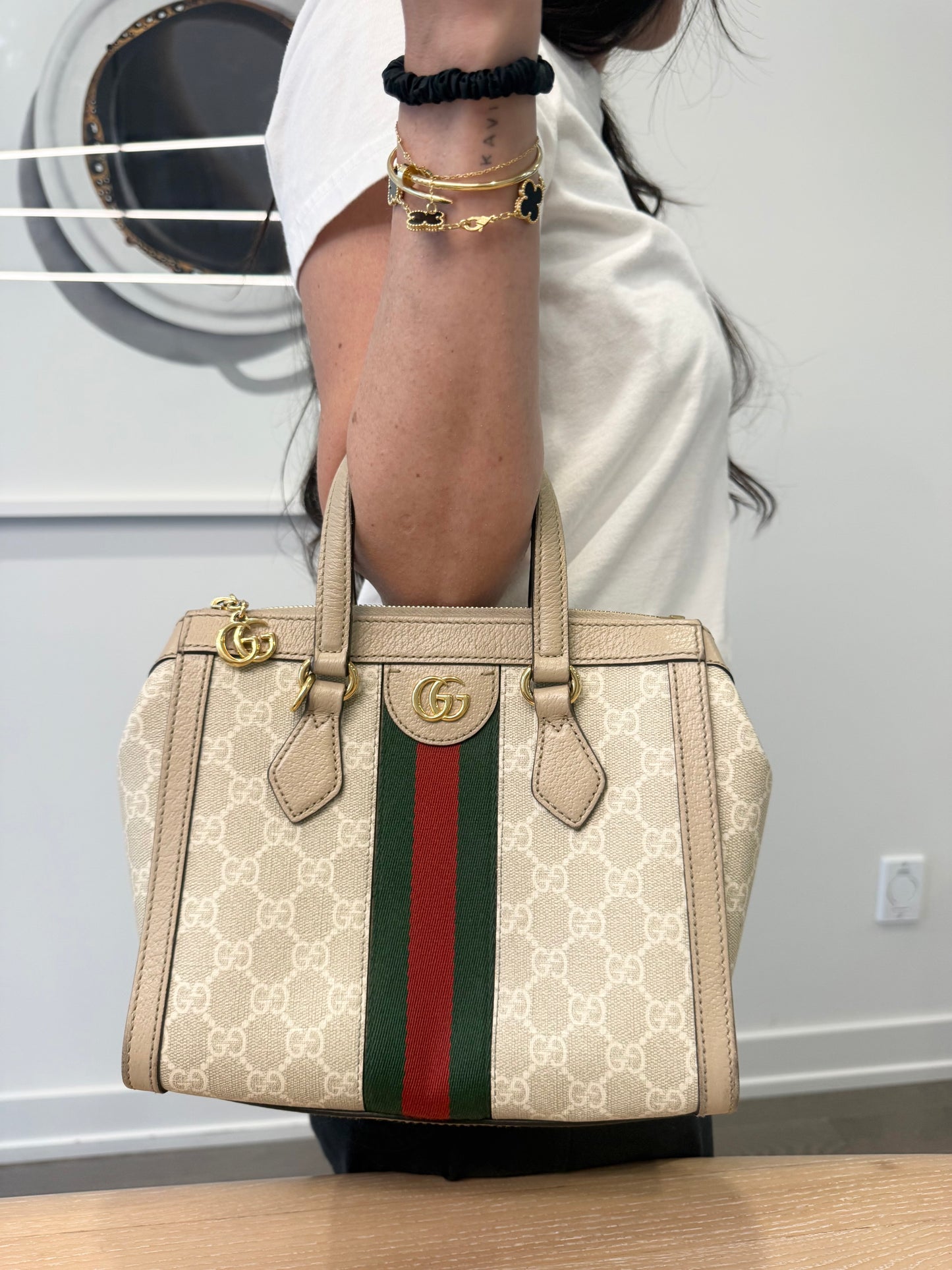 Authentic Gucci Supreme Top Handle Ophidia Speedy Bandolier with bi colour original adjustable strap Crossbody Strap! Current $3245+ tax . Limited edition set !