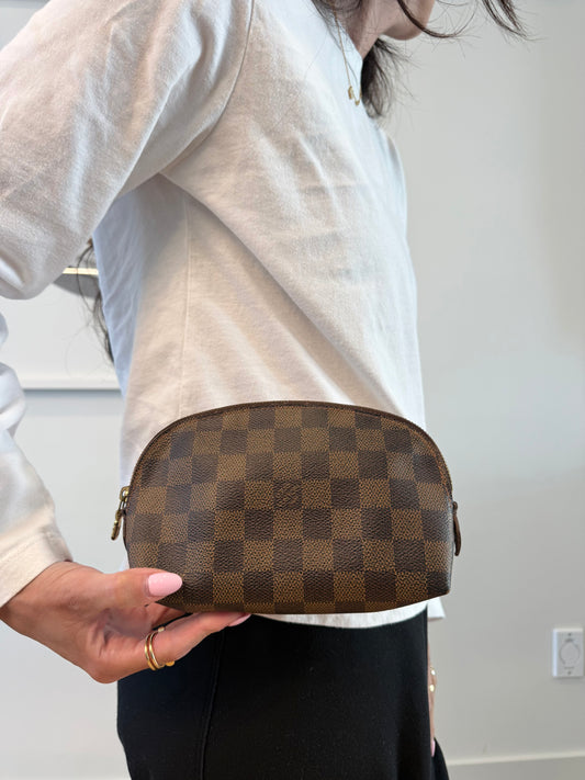 Authentic Louis Vuitton damier ebene cosmetic clutch fits phones makeup keys etc red interior