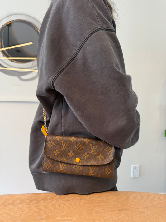Louis Vuitton monogram Emily sunset long wallet with added strap and a dustbag! Fits phones cards cash coins etc