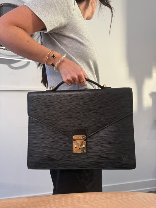 Louis Vuitton epi serviette laptop briefcase ! Fits all laptops / documents ! Gorgeous preloved condition
